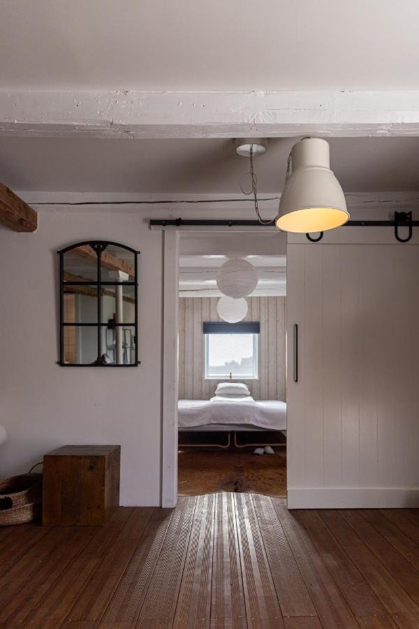 Bed and Breakfast Red Bird Farm Ystad Exterior foto