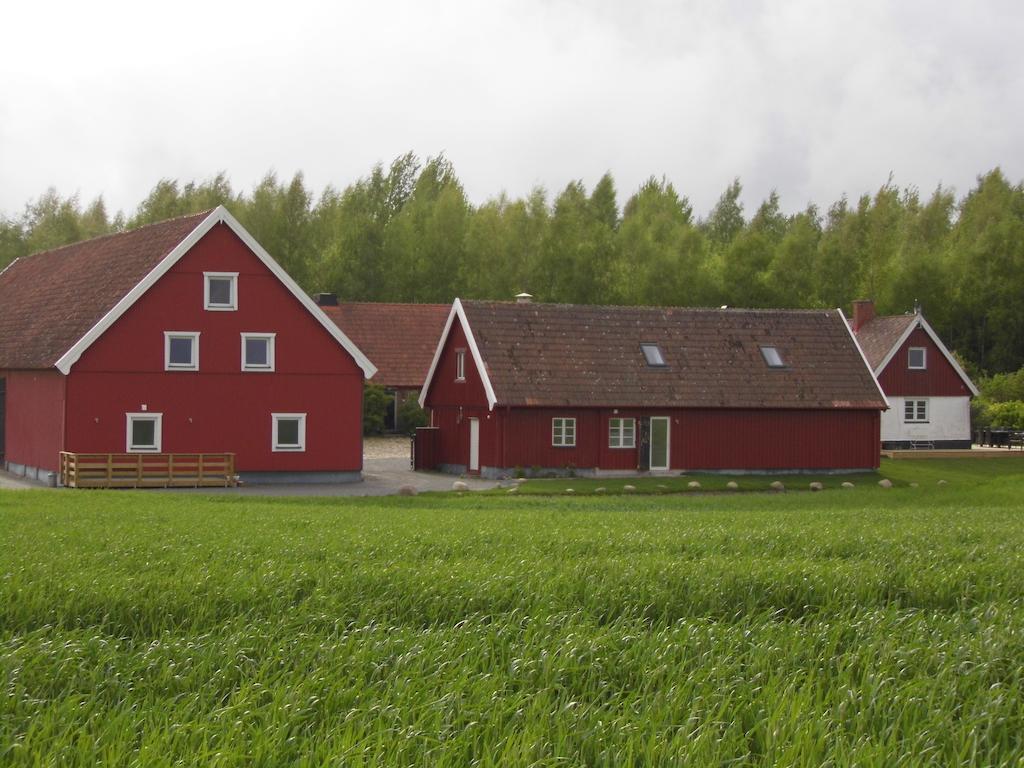 Bed and Breakfast Red Bird Farm Ystad Exterior foto