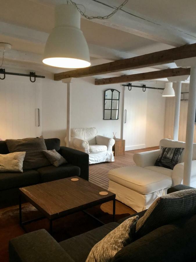Bed and Breakfast Red Bird Farm Ystad Exterior foto